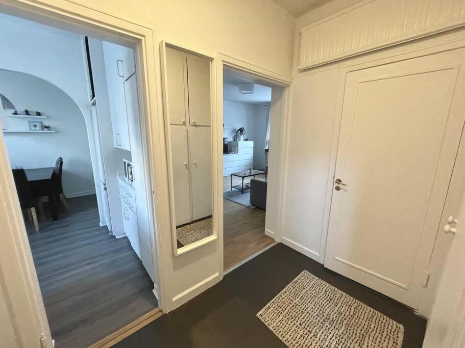 Stockholm Apartment, Hammarbyhojden Екстериор снимка
